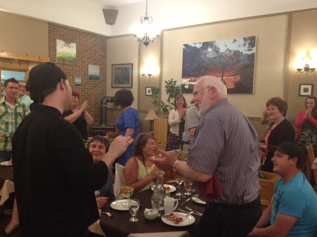 menu tasting - applauding