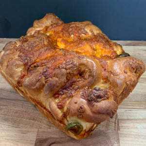 Jalapeno Cheddar Buns